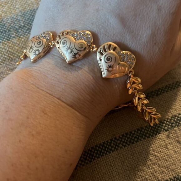 18K Gold plated Women Clear Topaz Laser Engraving Love Hearts Charm Bracelet - Picture 5 of 16